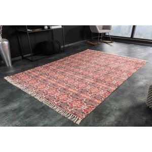Estila Orientální bavlněný koberec Besatty ve tvaru obdélníku v červené barvě se vzorem a třásněmi 230cm